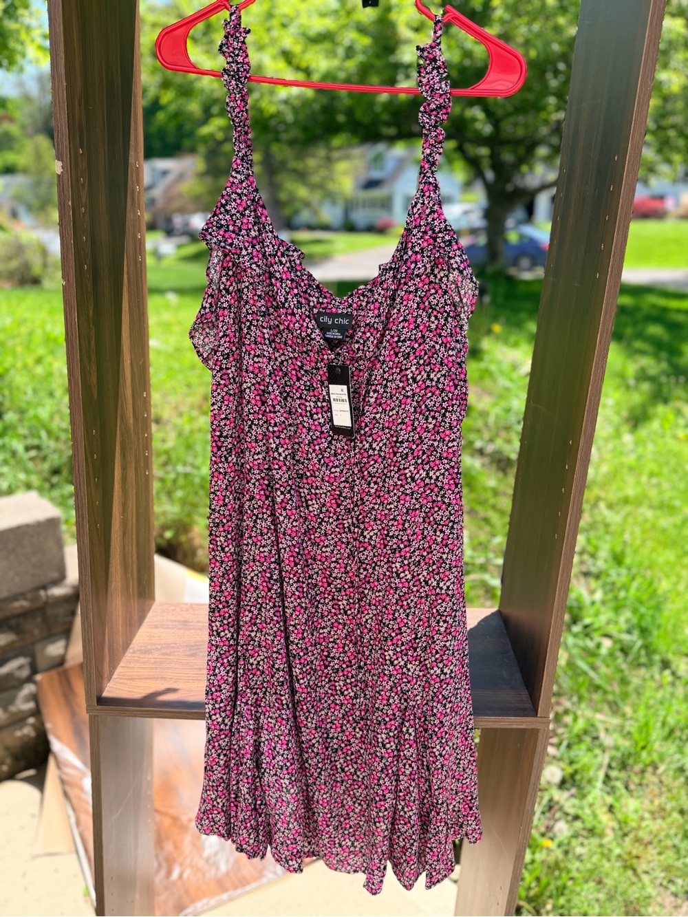 City Chic Black and Fuchsia Floral Ditsy Dress